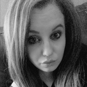 Meet your Posher, Myra